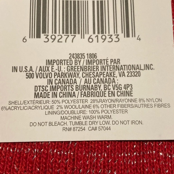 NWT Lurex Fleece Lined Red & Silver Metallic Winter Beanie Hat OSFM - Picture 7 of 9